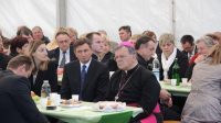 Akademija pred Slomškovo rojstno hišo - srečanje kmetov 2013 Akademija pred Slomškovo rojstno hišo - srečanje kmetov 2013