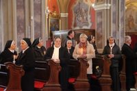 Redovnice in redovniki na Dnevu posvečenega življenja v Petrovčah (Avtor: Jože Potrpin - Družina) Dan posvecenega 2014 Petrovce 02