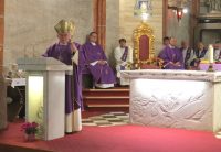 Izročitev pastoralnih načrtov 26. marca 2015 (Avtor: Škofija Celje) Izrocitev nacrtov mar2015 04