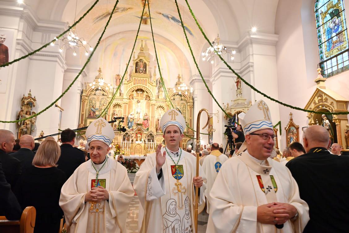 posvečenje škof Janez 14 9 2025 (5)