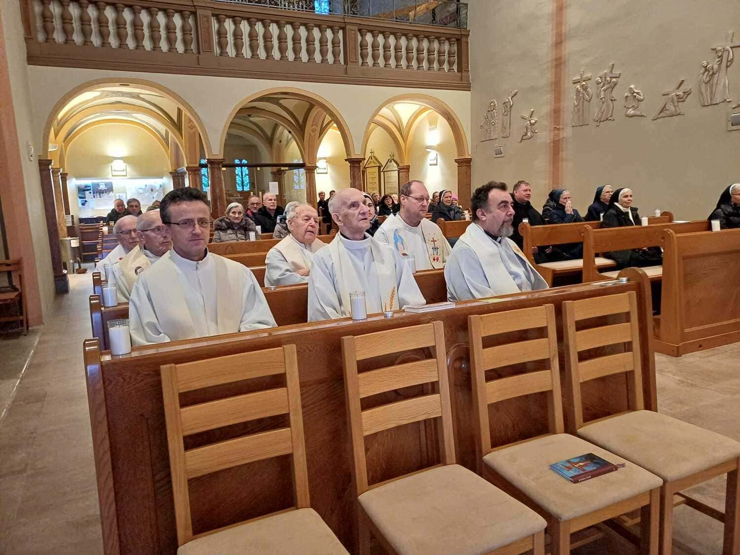 svečnica dan posvečenega življenja celje kapucini 2 2 2026 (6)