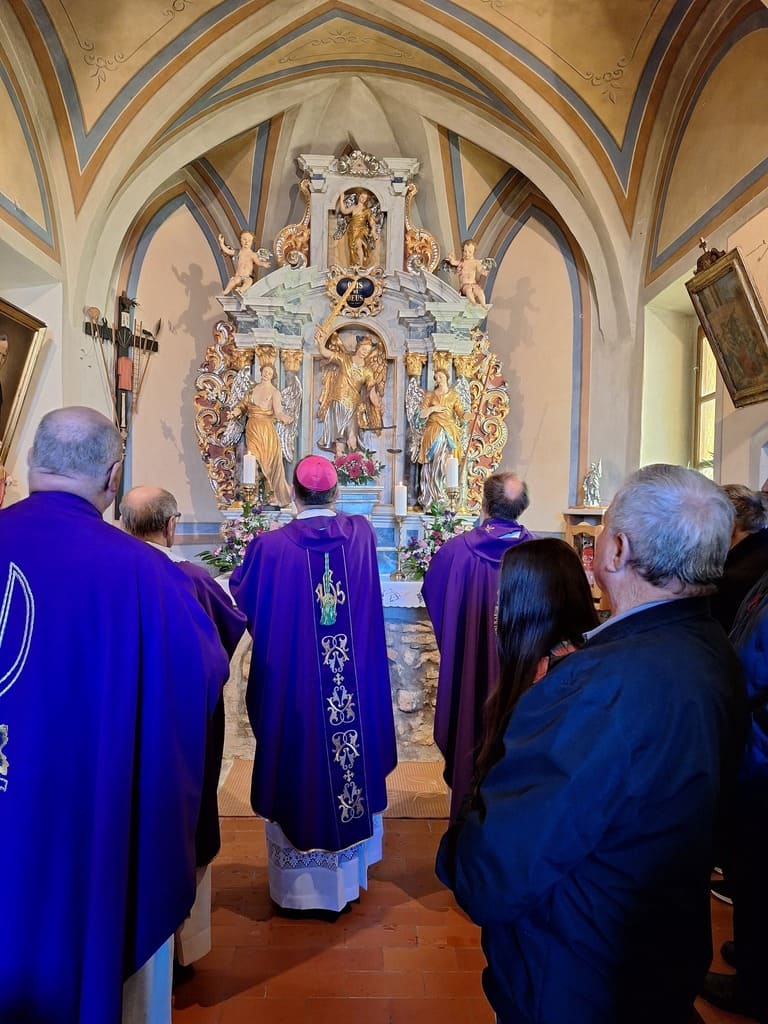 Kompole oltar 15 3 2026 (2)